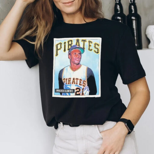 Roberto Clemente Pittsburgh Pirates Mitchell & Ness Cooperstown Collection Collectors Connection T-Shirt1